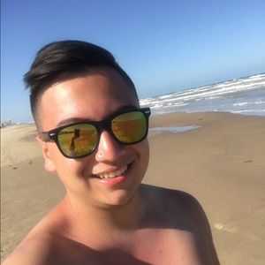 Meet your Posher, Andy